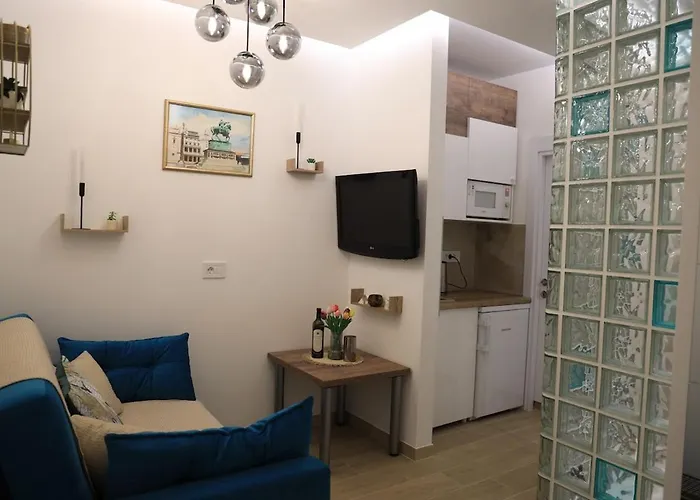 Point アパート *